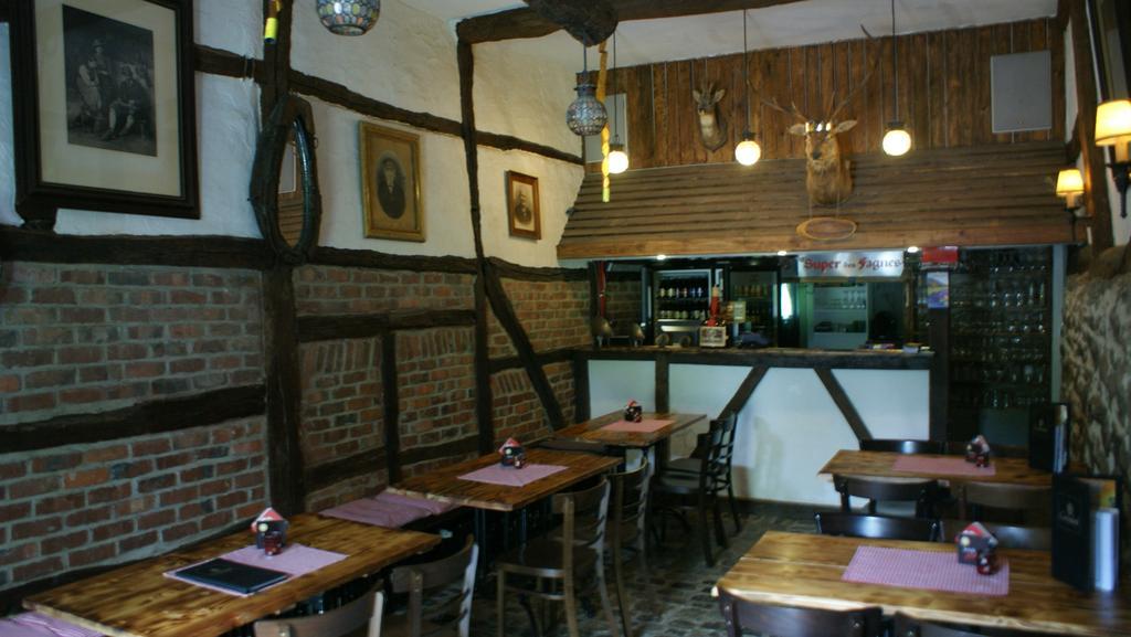 B&B Le Secret Du Bois Bourseigne-Vieille 외부 사진