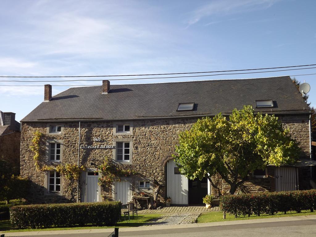 B&B Le Secret Du Bois Bourseigne-Vieille 외부 사진